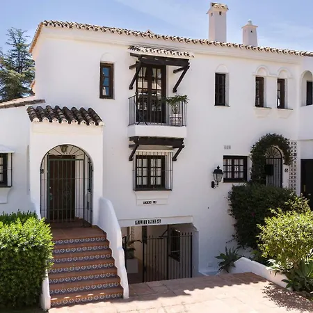 Aldea Blanca Pool Modern Terrace Gated Apartment Marbella